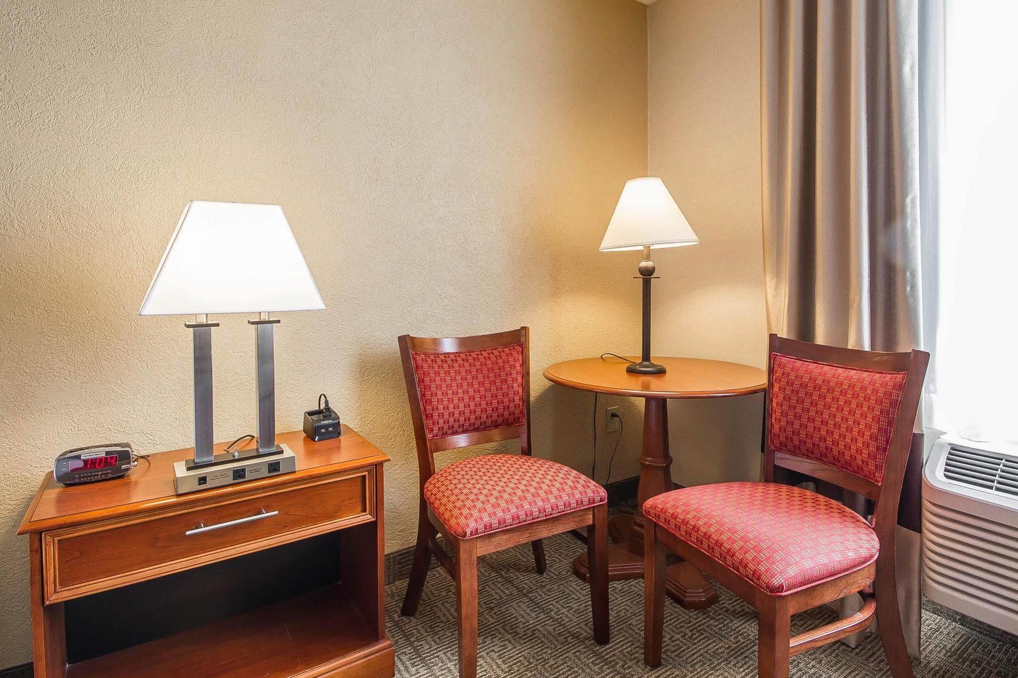Fairfield By Marriott Inn & Suites Madison South Ngoại thất bức ảnh